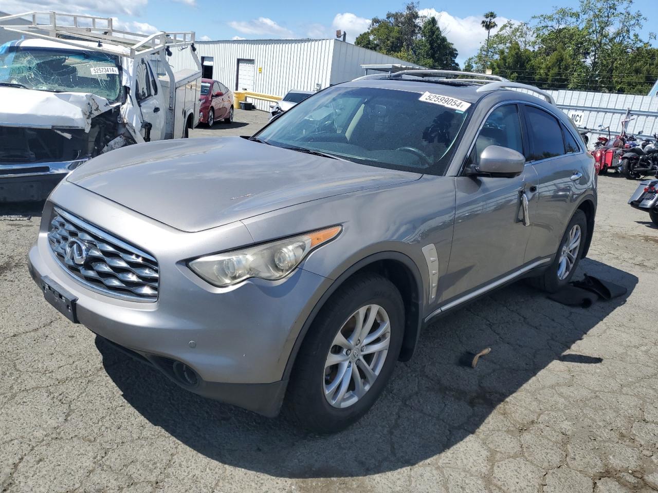 2010 INFINITI FX35