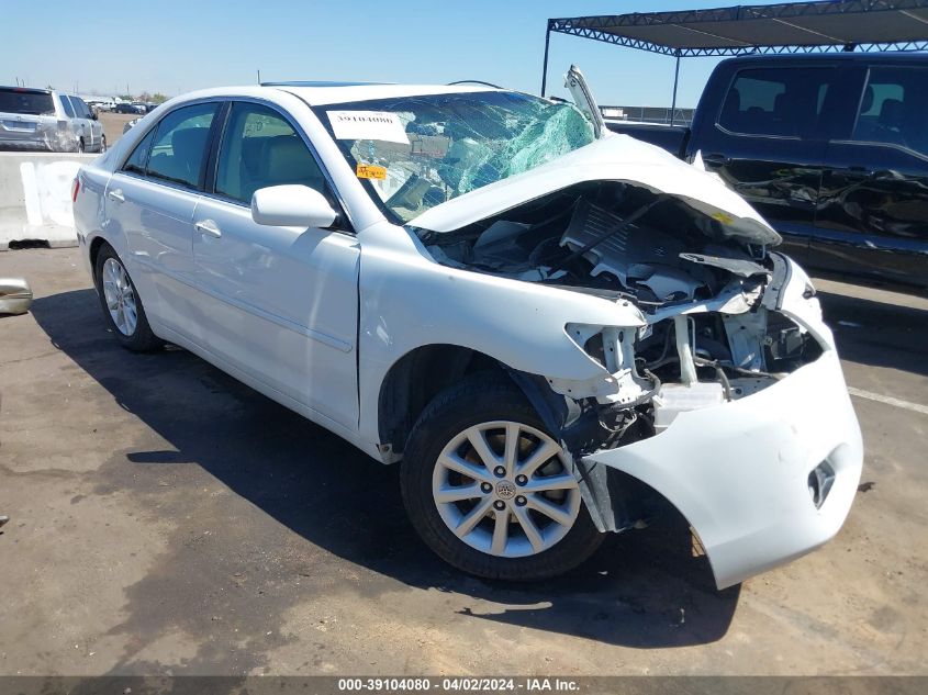 2011 TOYOTA CAMRY XLE V6