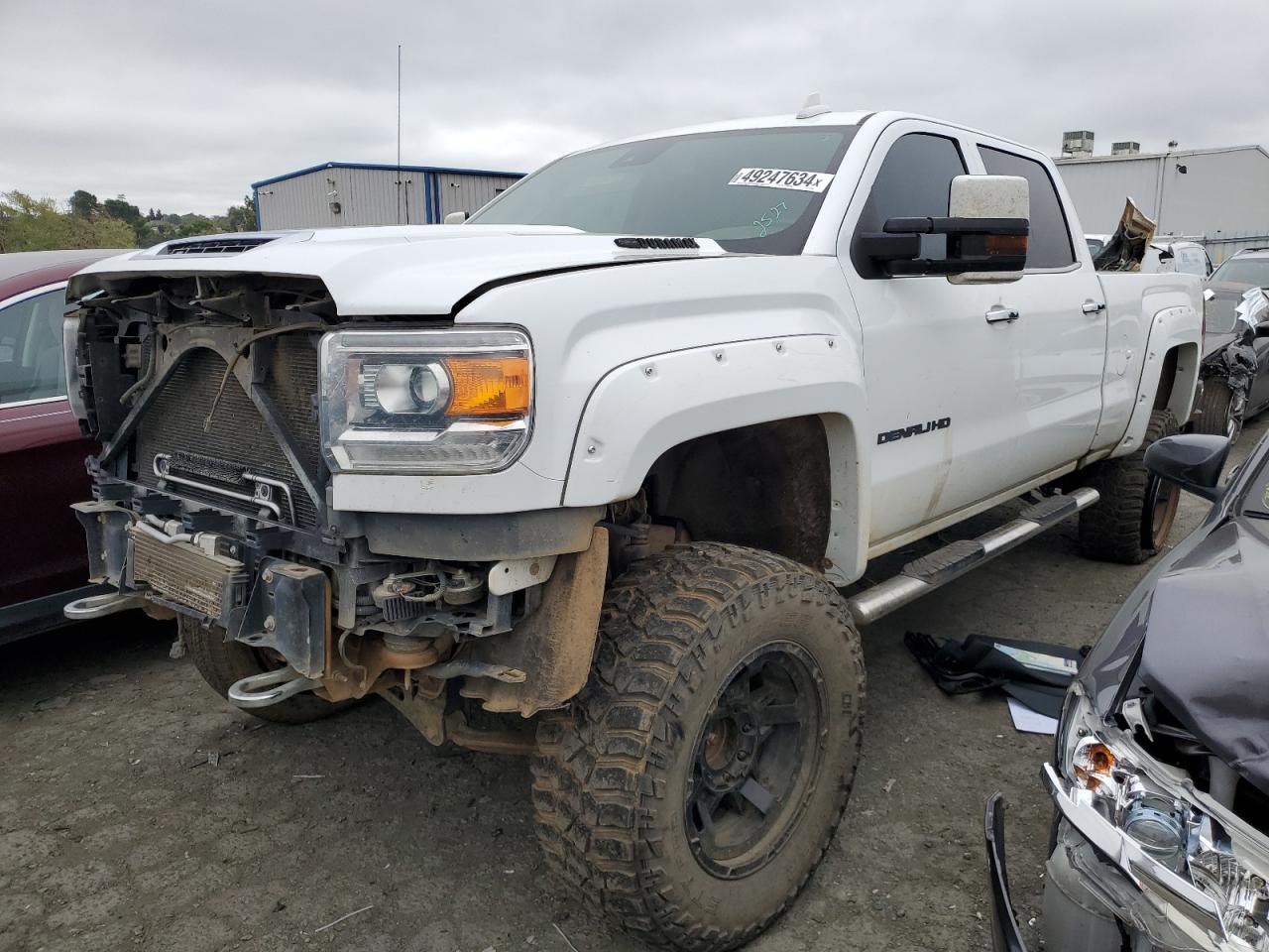 2017 GMC SIERRA K2500 DENALI