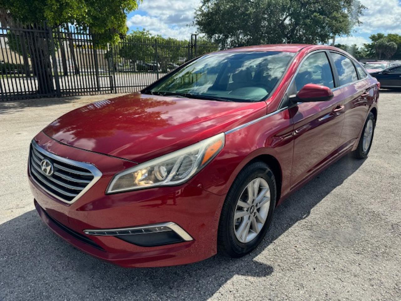 2015 HYUNDAI SONATA SE