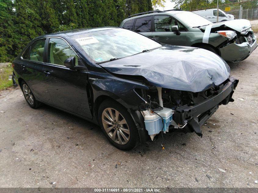 2017 TOYOTA CAMRY HYBRID XLE