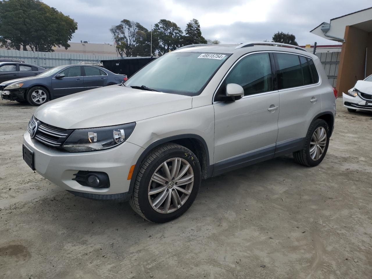 2012 VOLKSWAGEN TIGUAN S