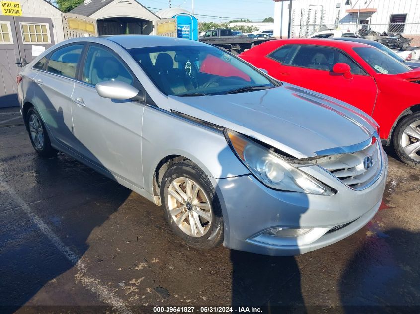 2013 HYUNDAI SONATA GLS