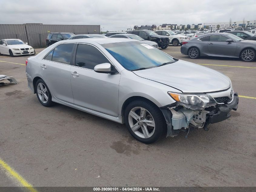 2012 TOYOTA CAMRY SE