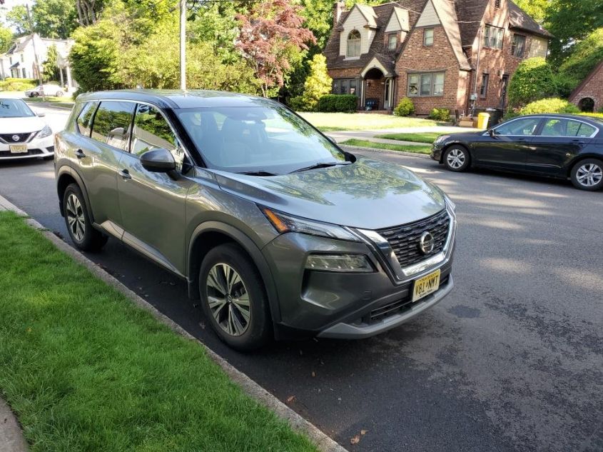 2021 NISSAN ROGUE SV