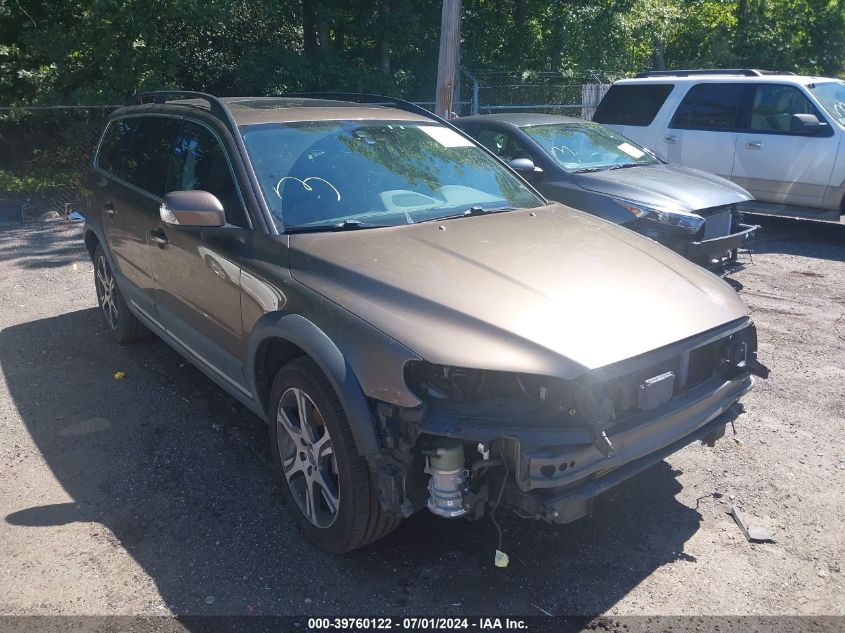 2015 VOLVO XC70 T6/PLATINUM