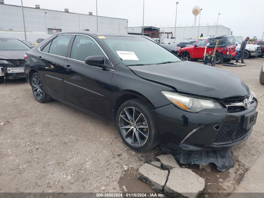 2016 TOYOTA CAMRY XSE