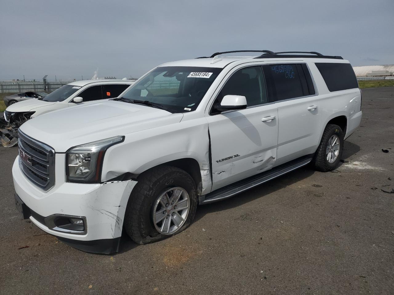 2016 GMC YUKON XL K1500 SLT