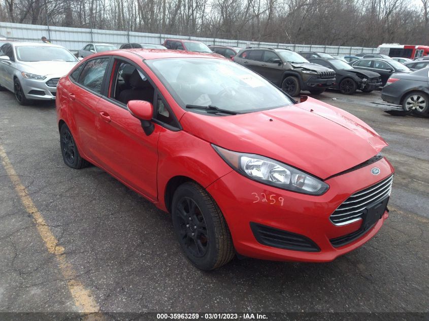 2015 FORD FIESTA SE