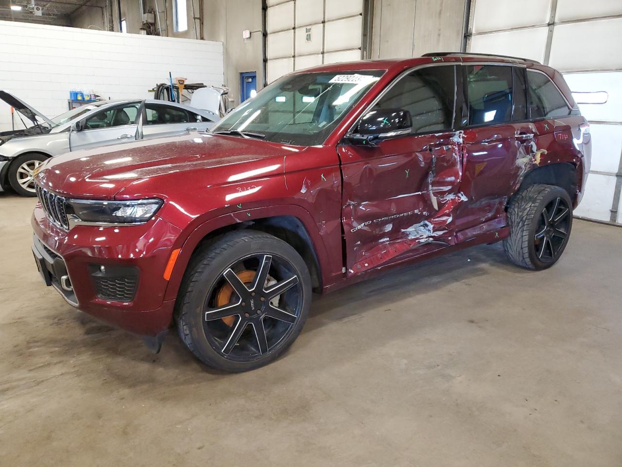 2022 JEEP GRAND CHEROKEE OVERLAND