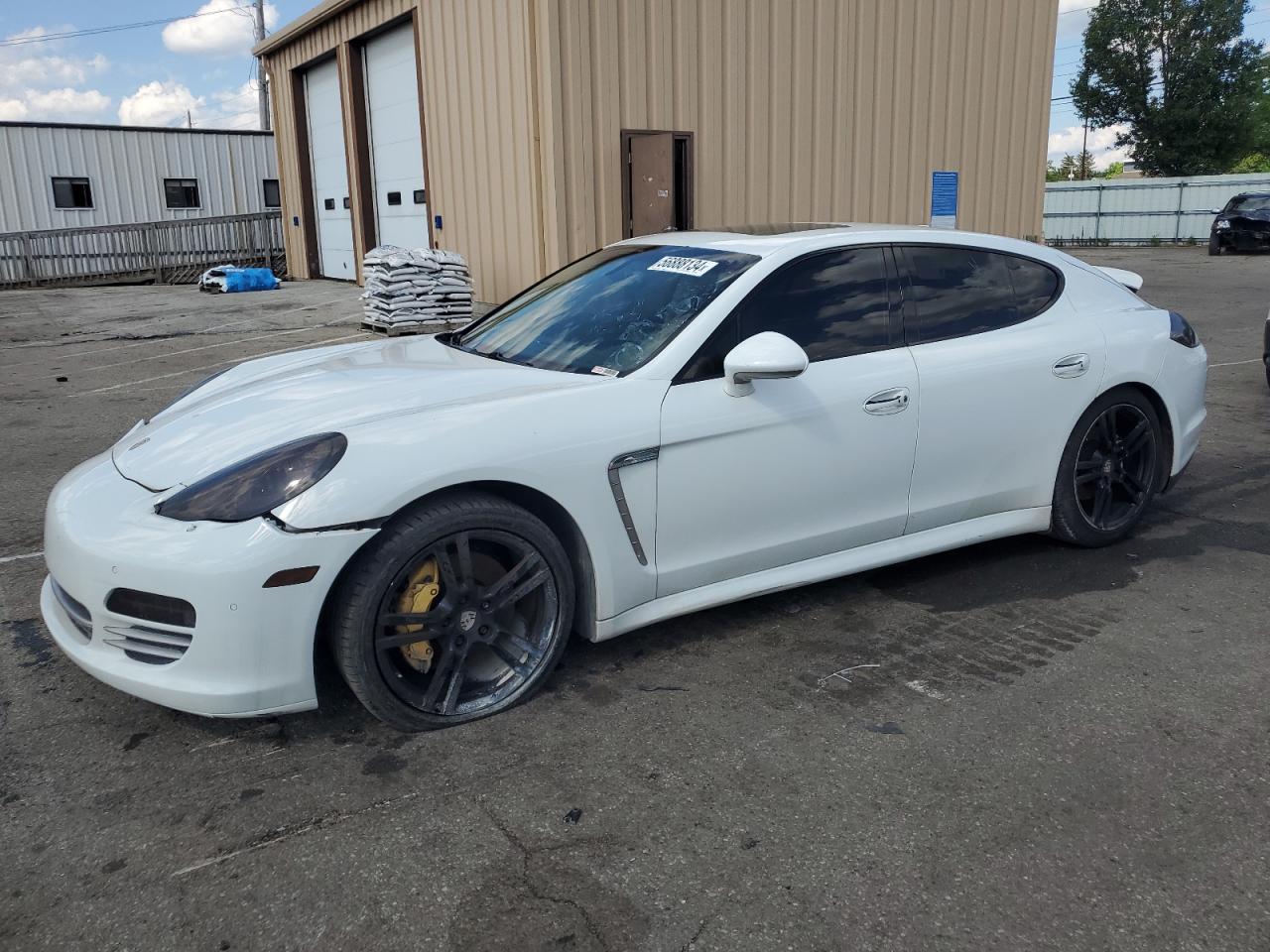 2013 PORSCHE PANAMERA 2