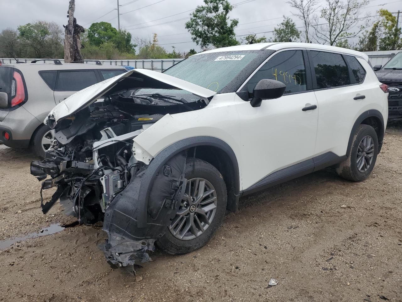 2021 NISSAN ROGUE S