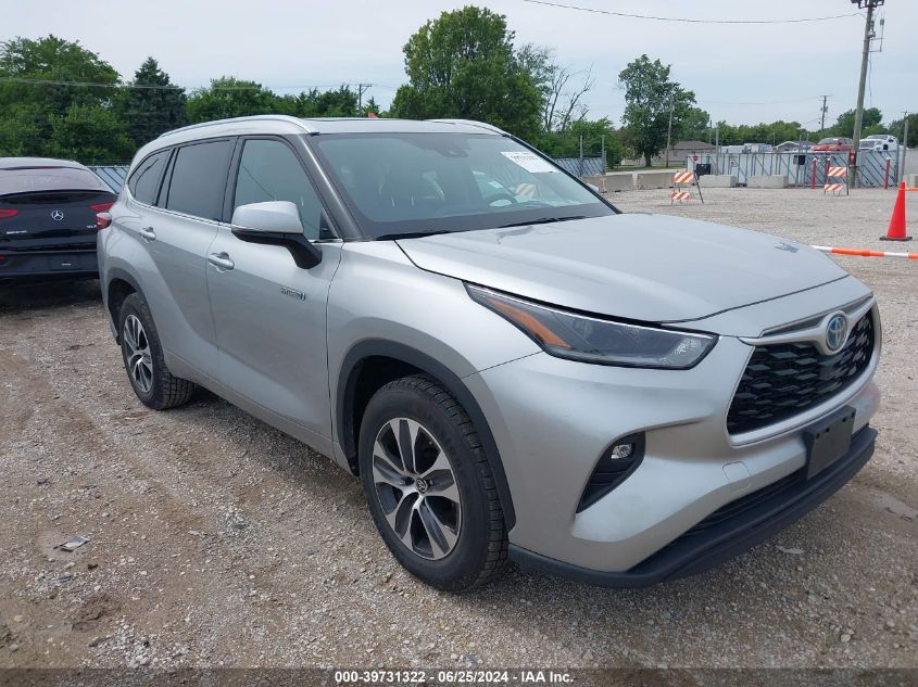 2021 TOYOTA HIGHLANDER HYBRID XLE