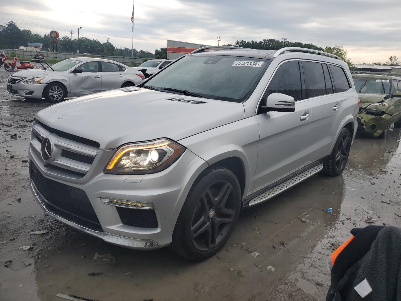 2016 MERCEDES-BENZ GL 550 4MATIC