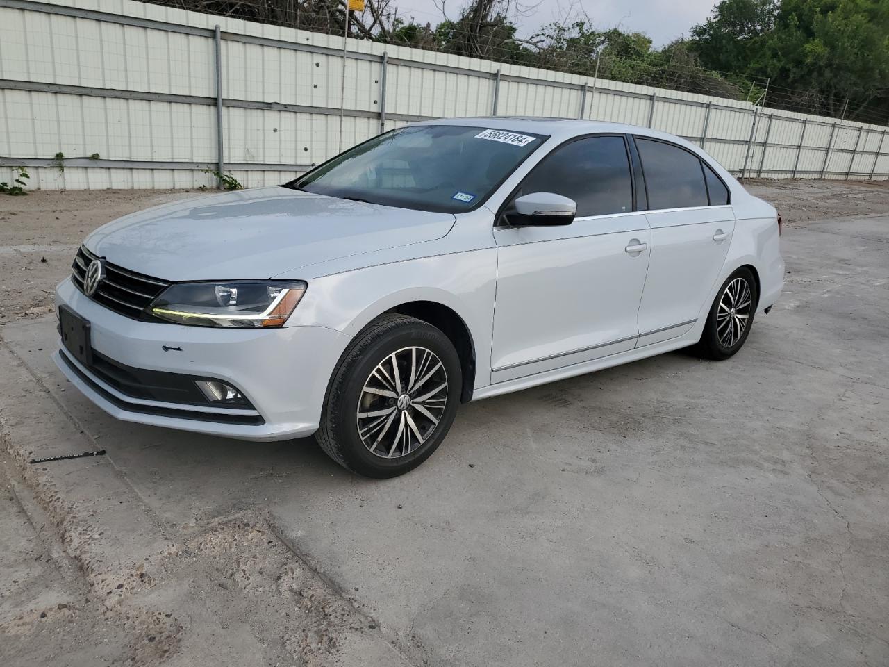 2017 VOLKSWAGEN JETTA SEL