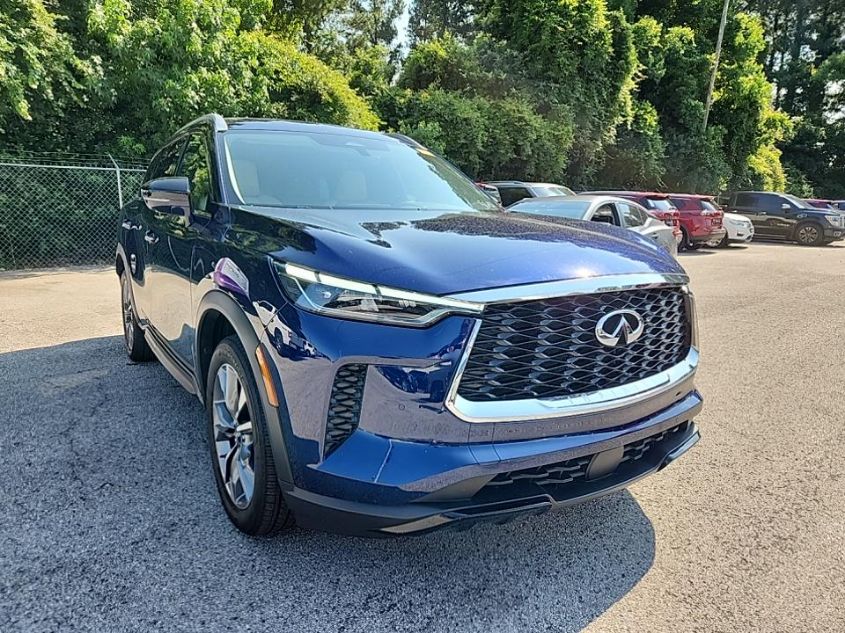 2024 INFINITI QX60 LUXE