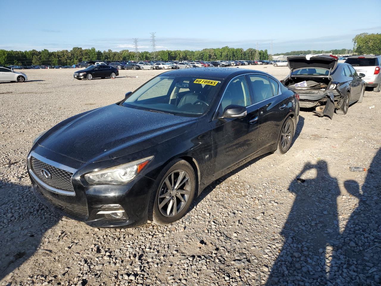 2015 INFINITI Q50 BASE