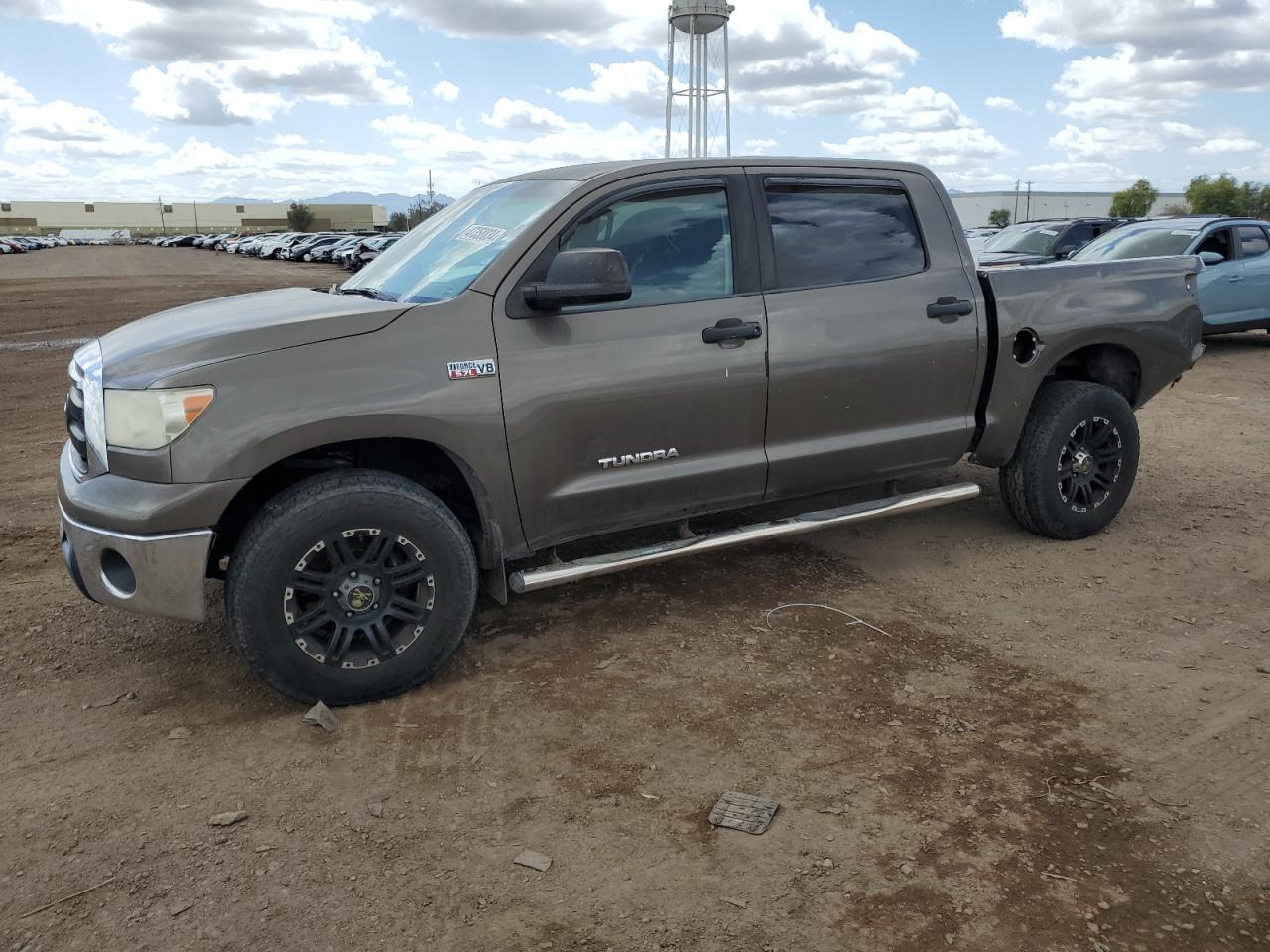 2011 TOYOTA TUNDRA CREWMAX SR5