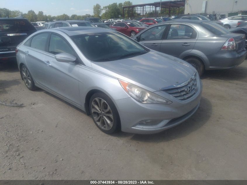 2013 HYUNDAI SONATA SE 2.0T