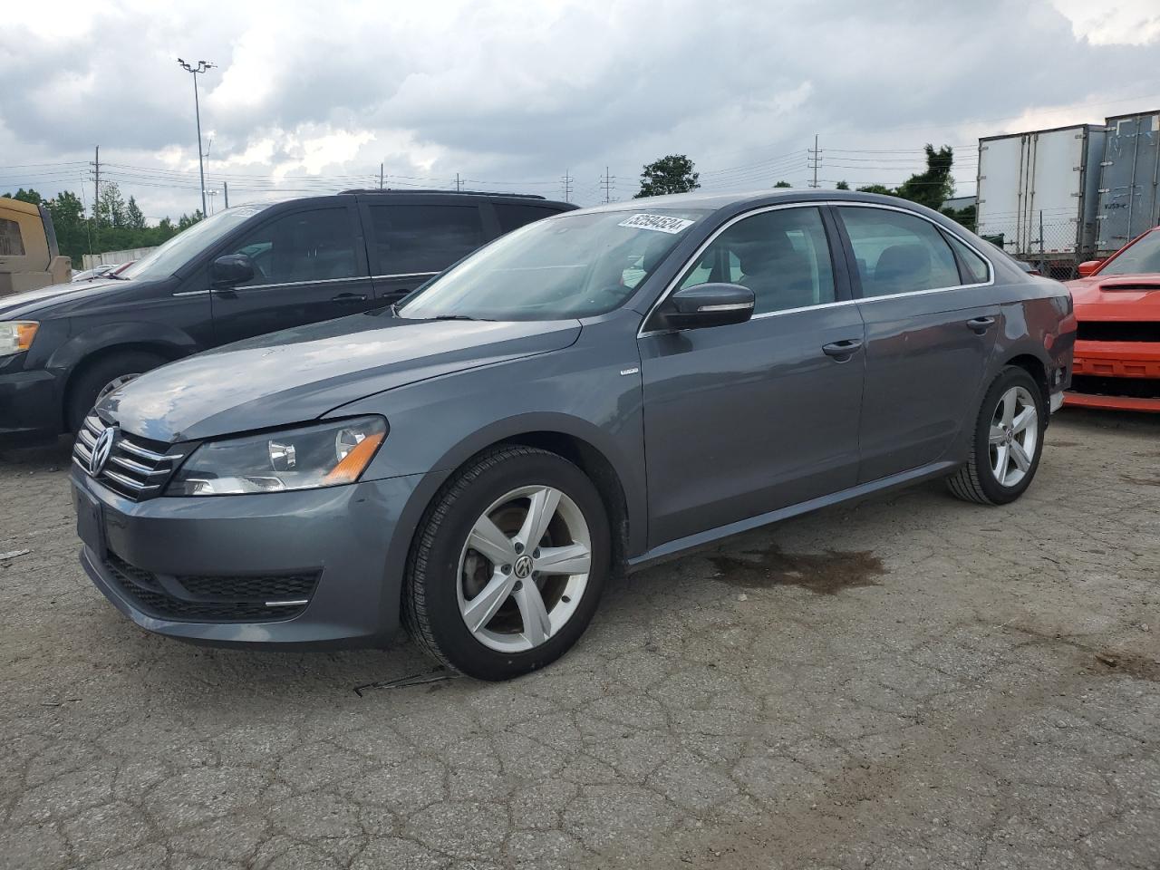 2014 VOLKSWAGEN PASSAT S