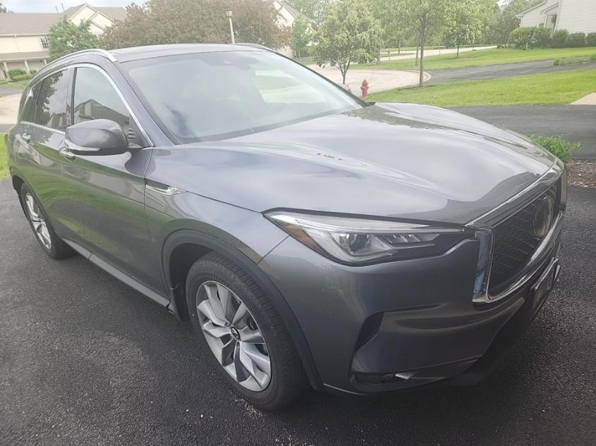 2021 INFINITI QX50 LUXE