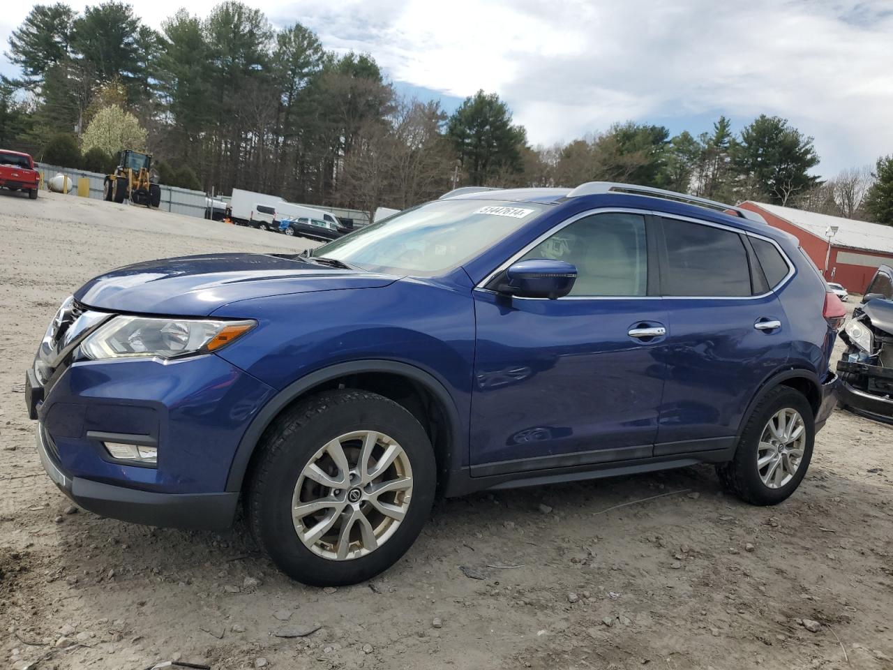 2017 NISSAN ROGUE SV