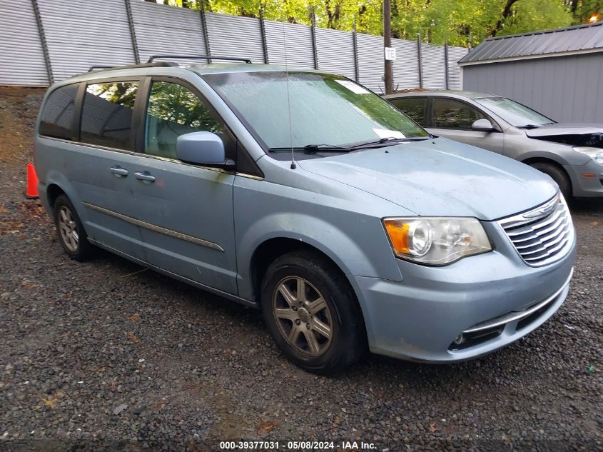 2013 CHRYSLER TOWN & COUNTRY TOURING