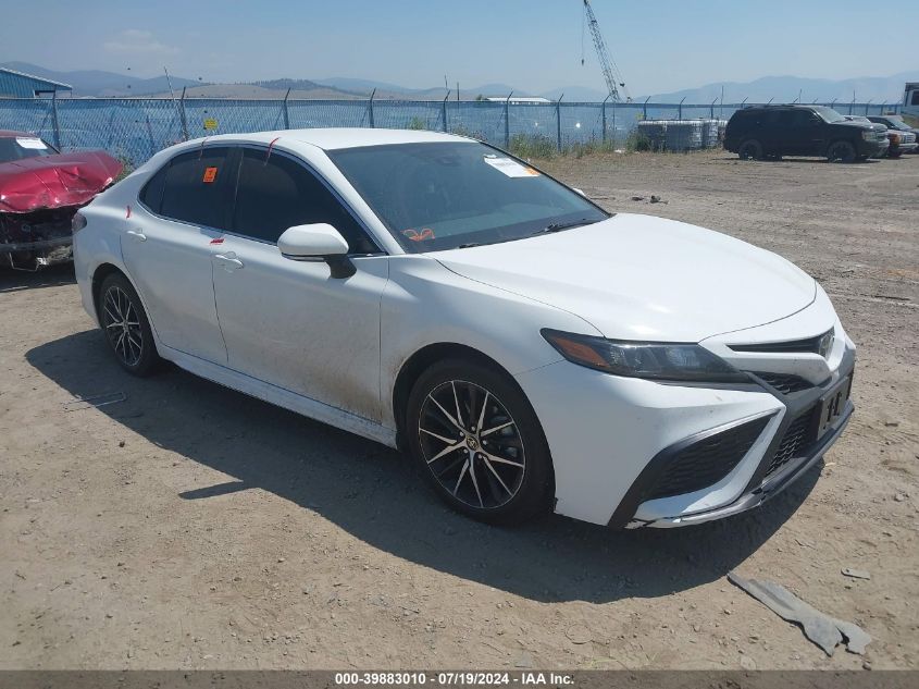 2022 TOYOTA CAMRY SE AWD