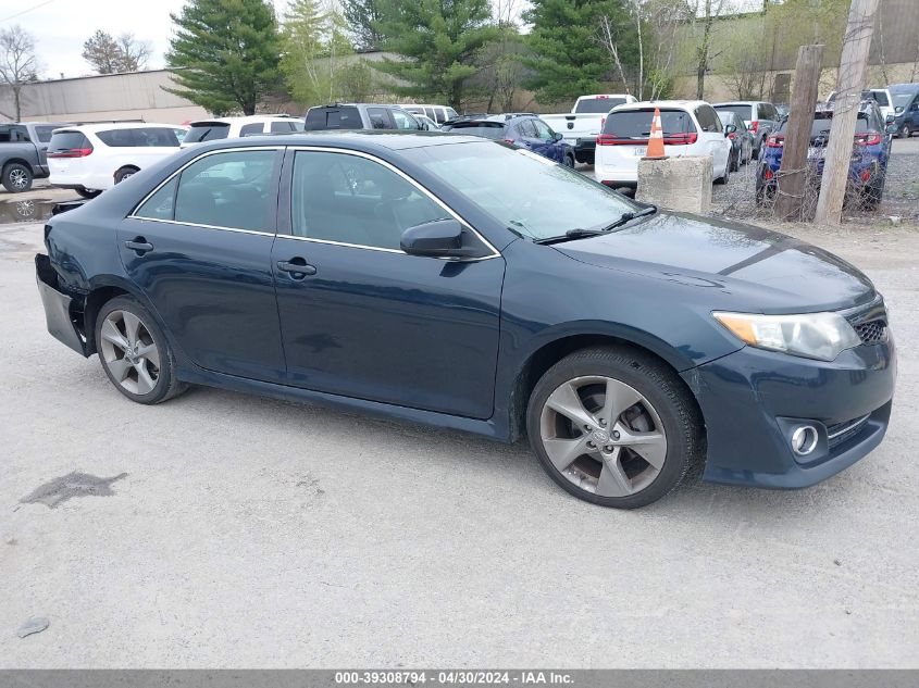 2012 TOYOTA CAMRY SE V6