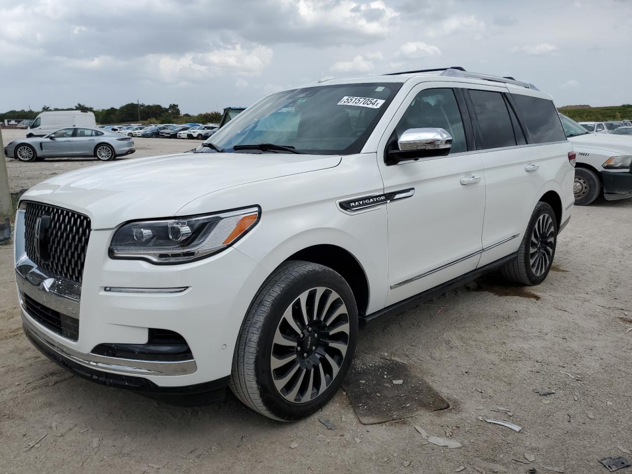 2023 LINCOLN NAVIGATOR BLACK LABEL