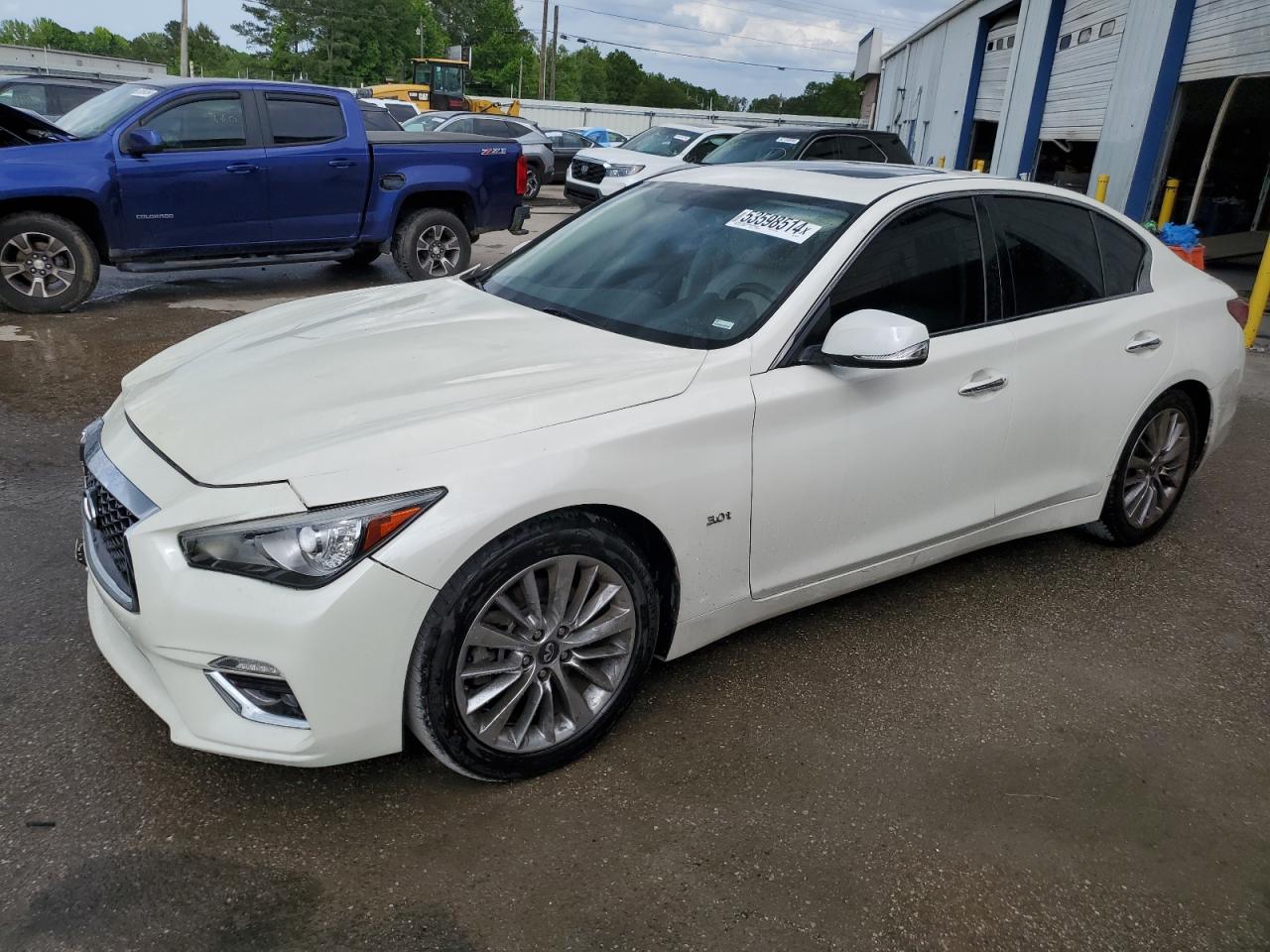 2019 INFINITI Q50 LUXE