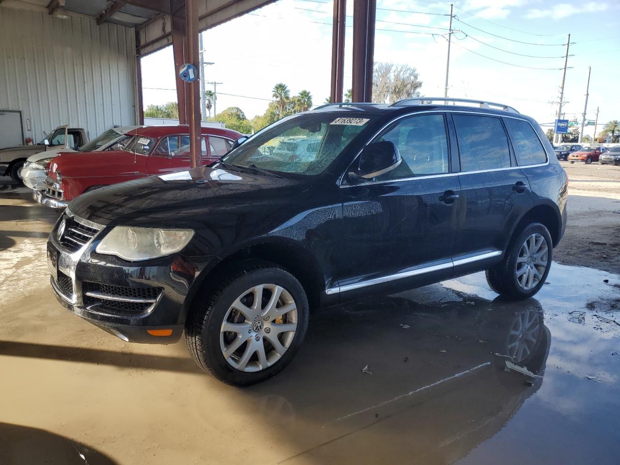 2010 VOLKSWAGEN TOUAREG V6