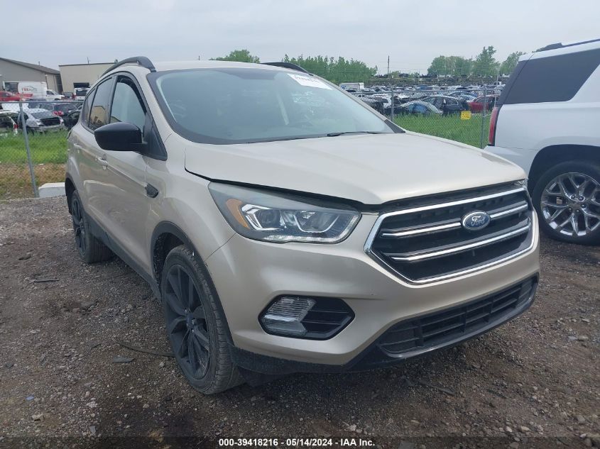 2017 FORD ESCAPE SE