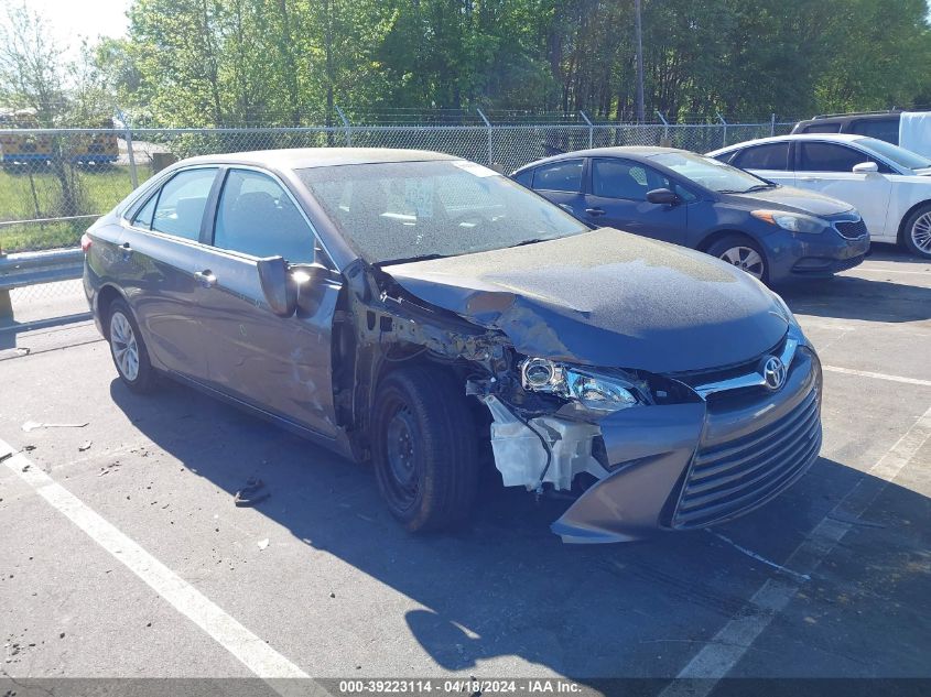 2015 TOYOTA CAMRY LE