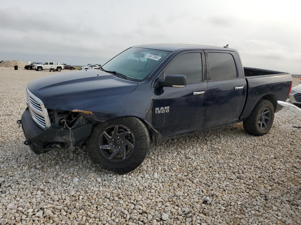 2016 RAM 1500 SLT