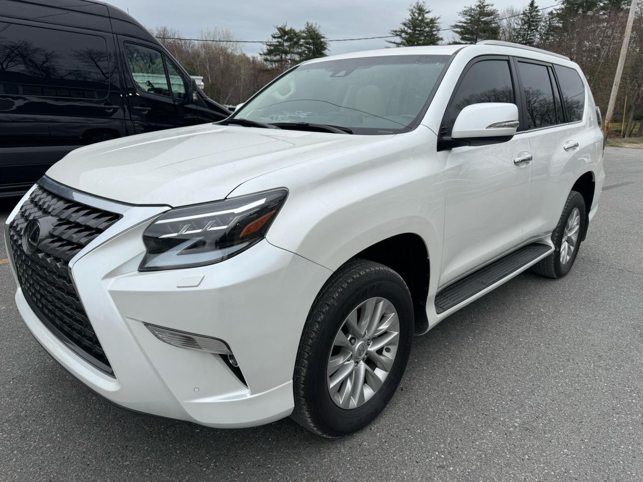 2023 LEXUS GX 460