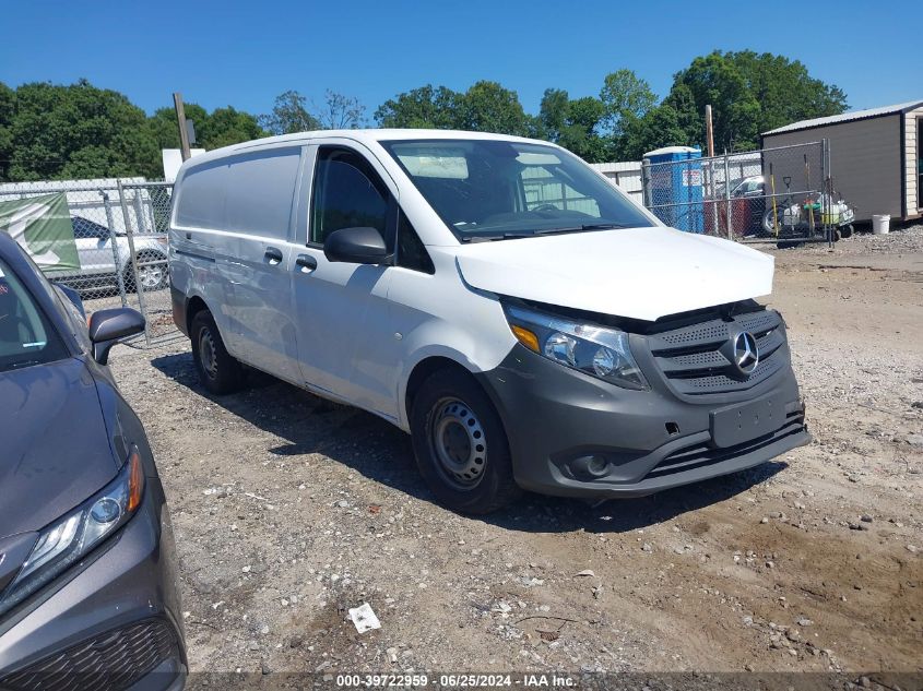 2022 MERCEDES-BENZ METRIS