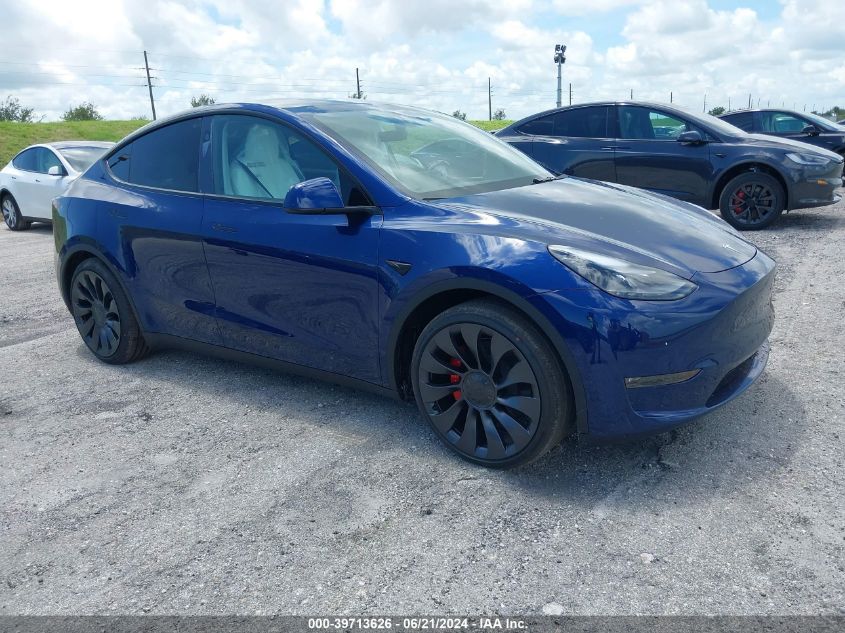 2024 TESLA MODEL Y