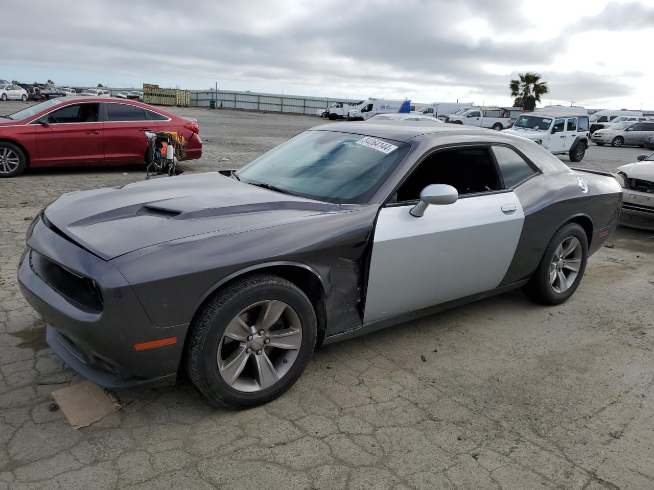 2015 DODGE CHALLENGER SXT