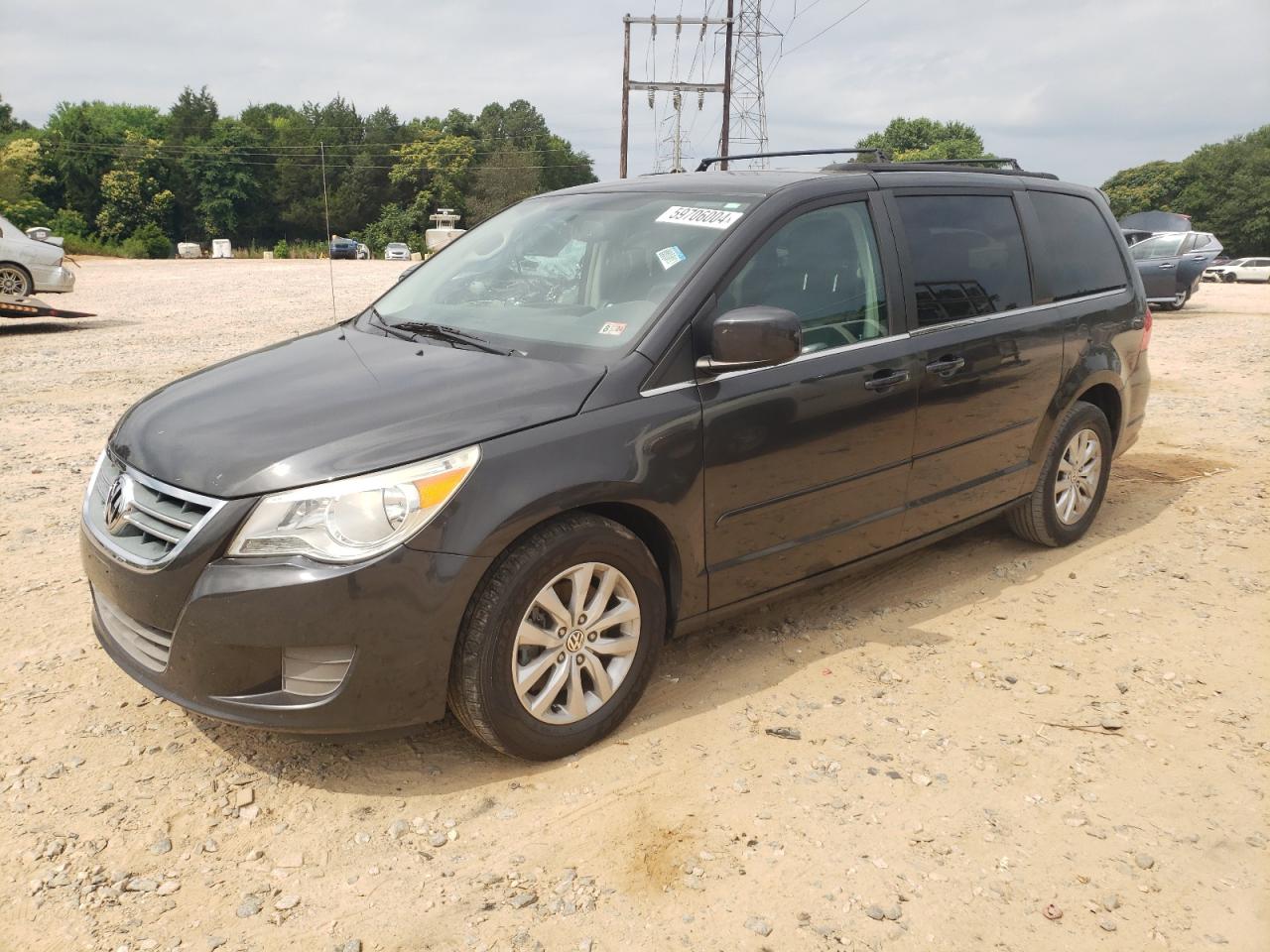 2012 VOLKSWAGEN ROUTAN SE