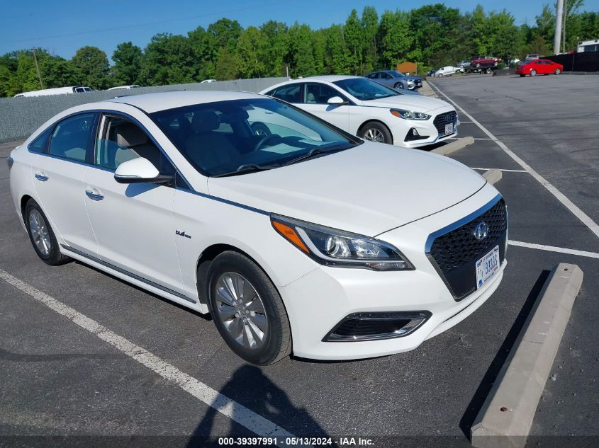 2016 HYUNDAI SONATA HYBRID SE