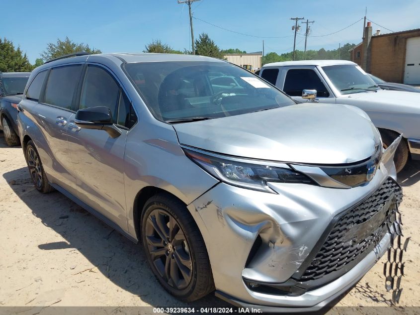 2023 TOYOTA SIENNA 25TH ANNIVERSARY EDITION