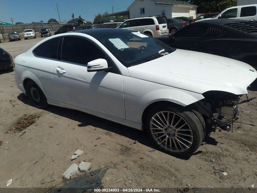 2015 MERCEDES-BENZ C 250