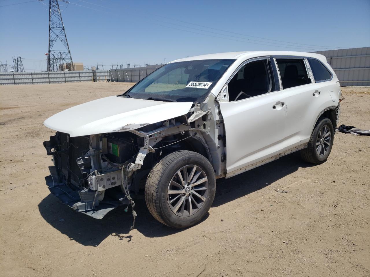 2015 TOYOTA HIGHLANDER LE