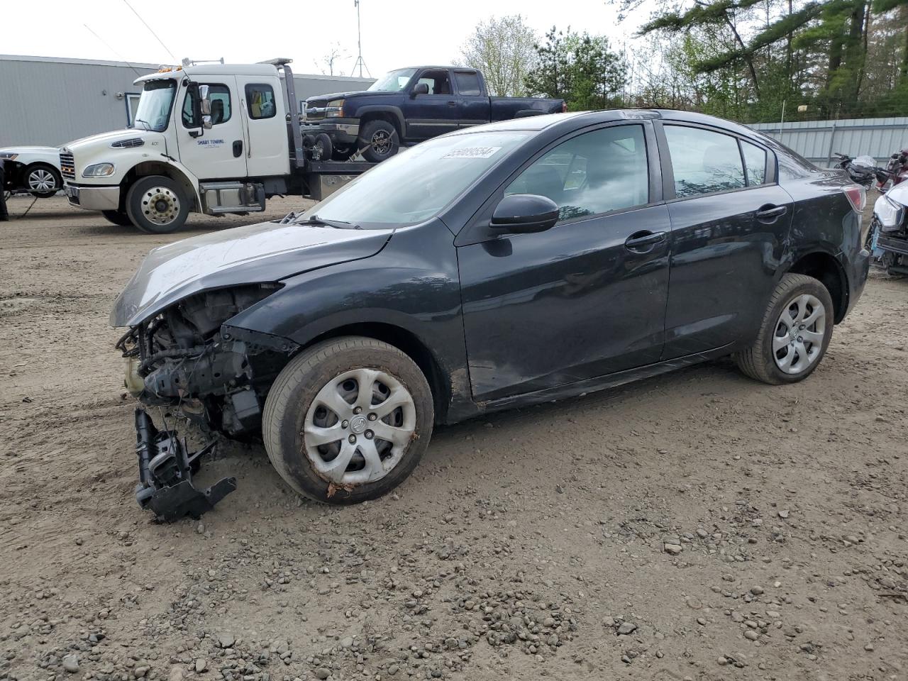 2013 MAZDA 3 I