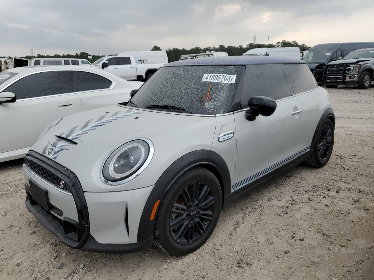 2022 MINI COOPER S