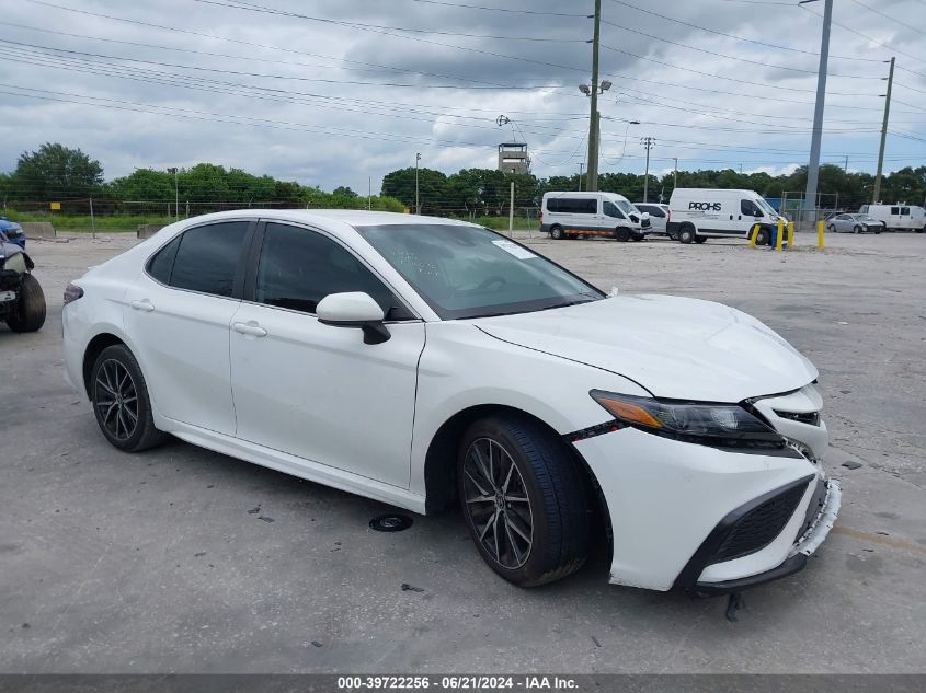 2021 TOYOTA CAMRY SE