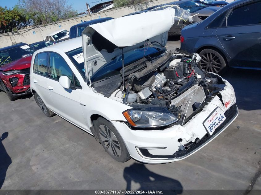 2016 VOLKSWAGEN E-GOLF SE