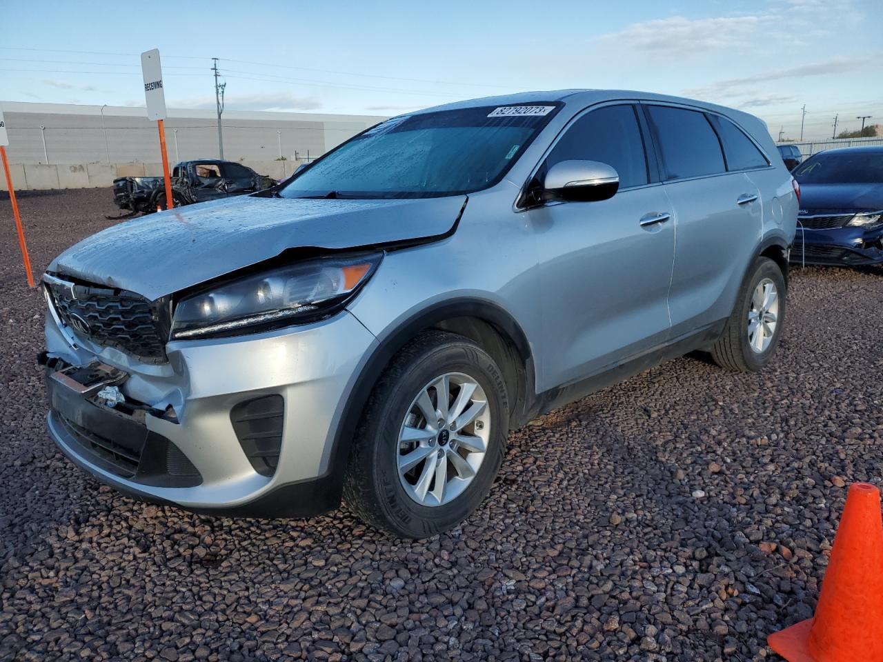 2019 KIA SORENTO LX