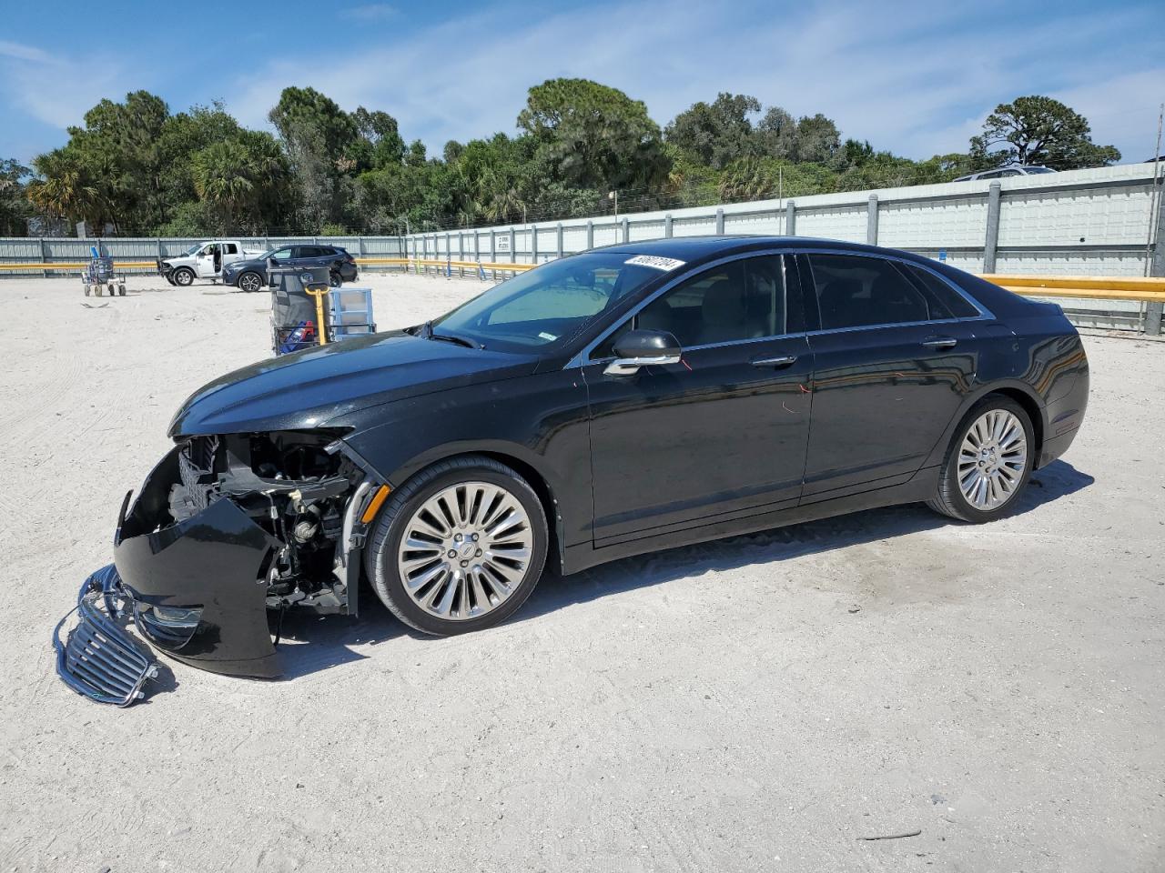 2013 LINCOLN MKZ